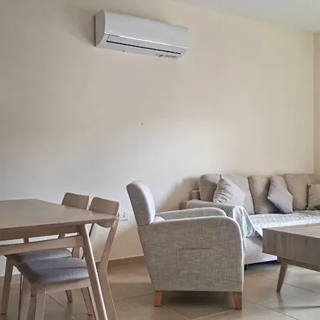 Mythical Sands Luxury Apartament Paralimni