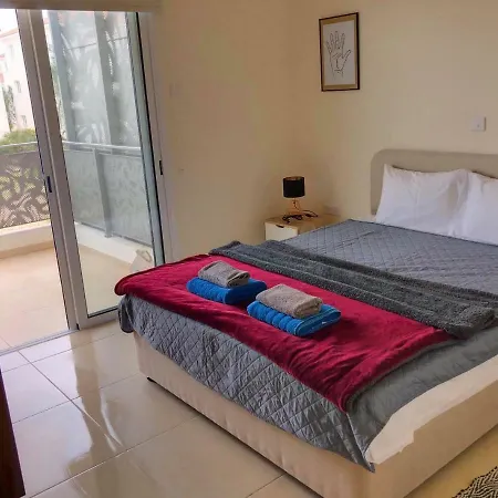 Mythical Sands Luxury Apartament Paralimni