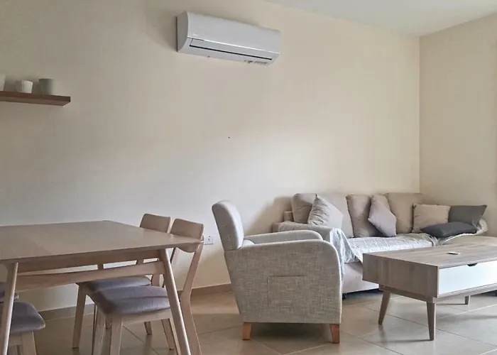 Mythical Sands Luxury Appartamento Paralimni